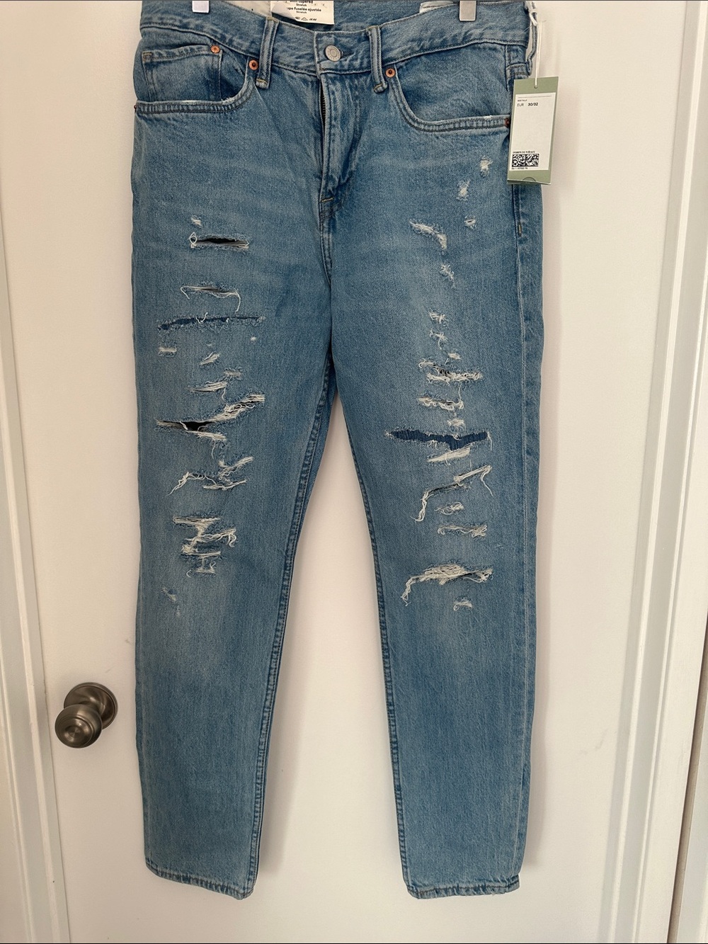 H&M Light Blue Distressed Jeans